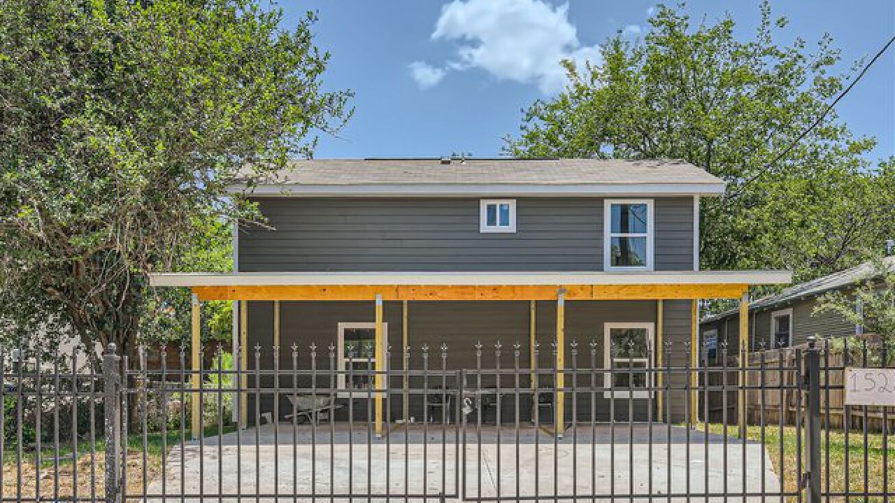 1522 S Elmendorf St, San Antonio, TX 78207