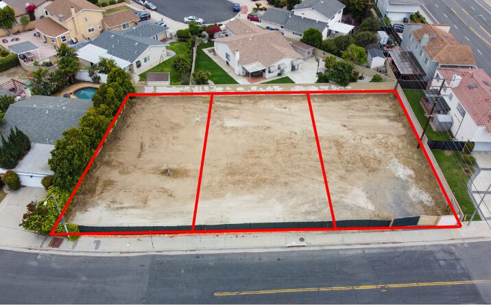 Pictures of Land property located at 1315 Oakheath Dr, Los Angeles, CA 90710 for comps - image #1