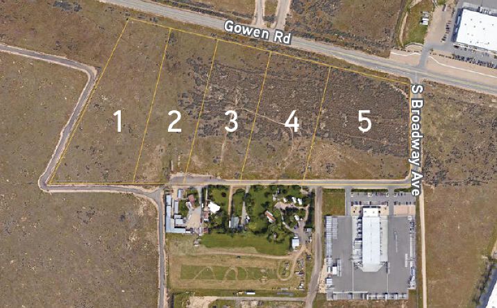 Pictures of Land property located at Gowen Road & S. Broadway Avenue, Boise, ID 83716 for comps - image #1