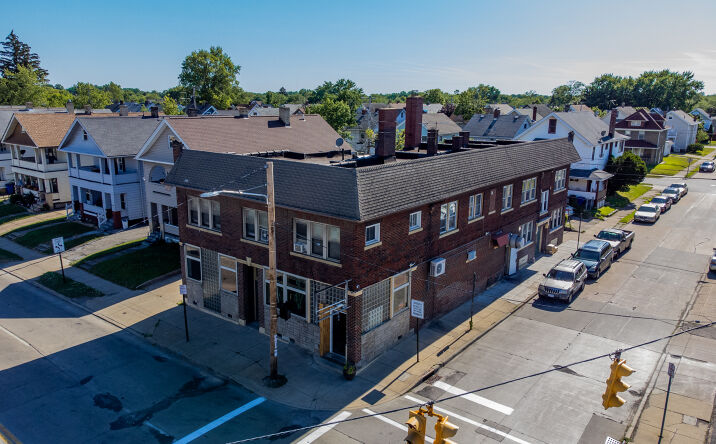 Pictures of Mixed Use, Multifamily, Retail property located at 3456 W 117th St, Cleveland, OH 44111 for sales - image #1