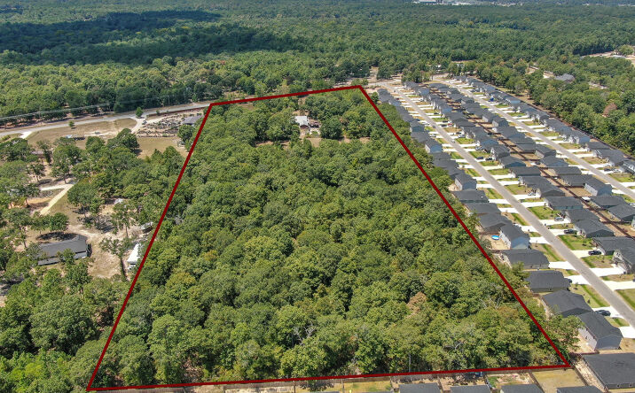 Pictures of Land property located at 10173 Crockett Martin Rd, Conroe, TX 77306 for sales - image #1