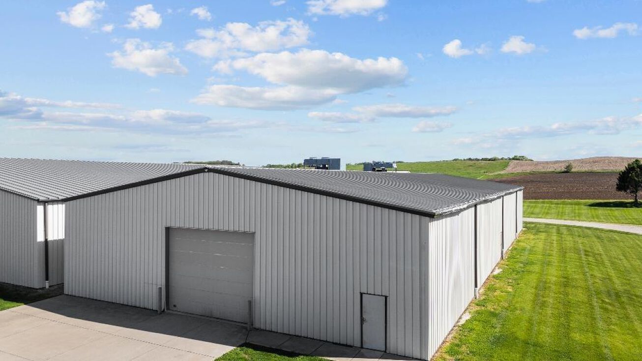 27416 135TH Avenue North, Cordova, IL 61275