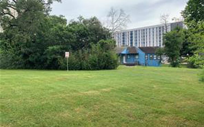 Pictures of Land property located at 305 Cherry St, College Station, TX 77840 for sales - image #1
