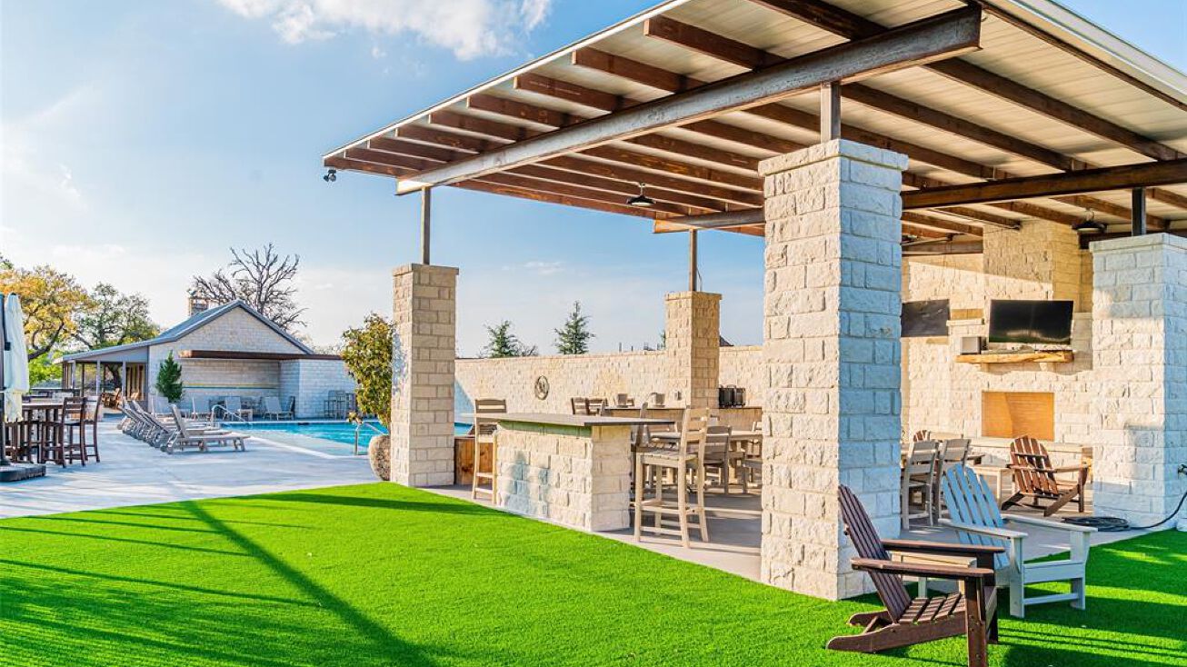 556 Cliff View Loop, Weatherford, TX 76087