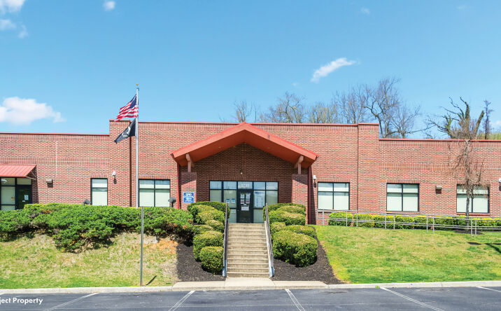 Pictures of Office property located at 3280 Lee Hwy, Bristol, VA 24202 for sales - image #1
