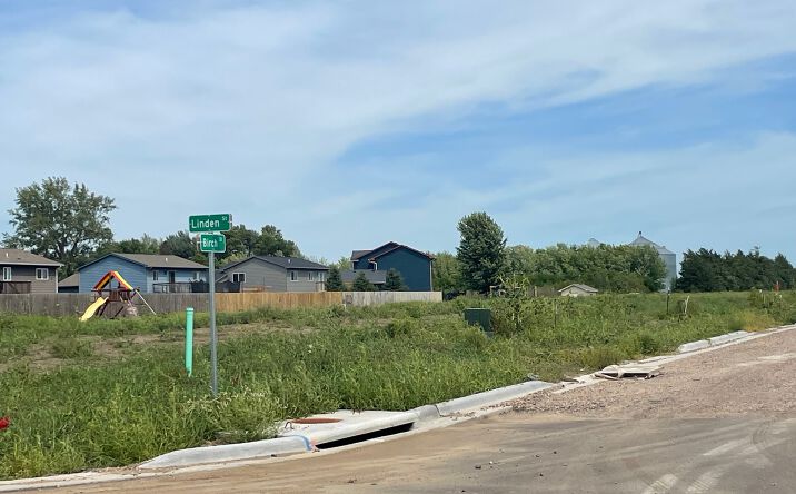 Pictures of Land property located at Greyhawk Cir, Harrisburg, SD 57032 for sales - image #1