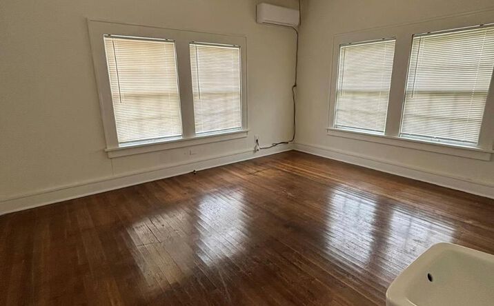 Pictures of Special Purpose property located at 693 FANNIN ST., SAN BENITO, TX 78586 for sales - image #1