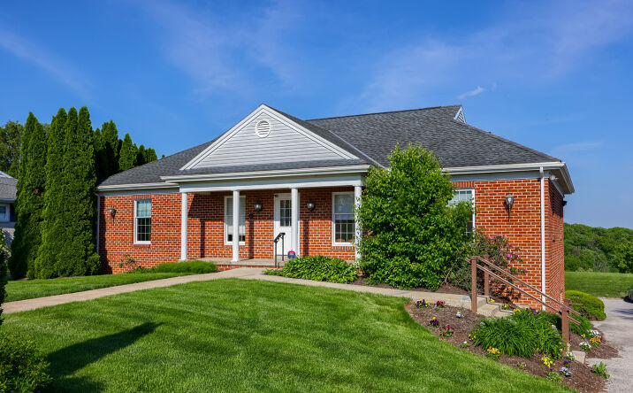 Pictures of Office property located at 735 S Pleasant Ave, Dallastown, PA 17313 for sales - image #1