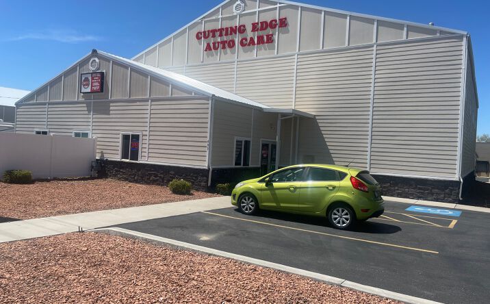 Pictures of Industrial property located at 405 N 1000 W, Clearfield, UT 84015 for sales - image #1