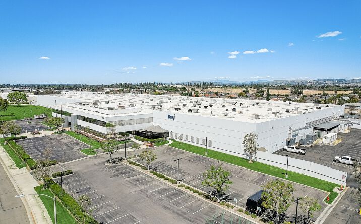 Pictures of Industrial property located at 4875 E Hunter Ave, Anaheim, CA 92807 for sales - image #1