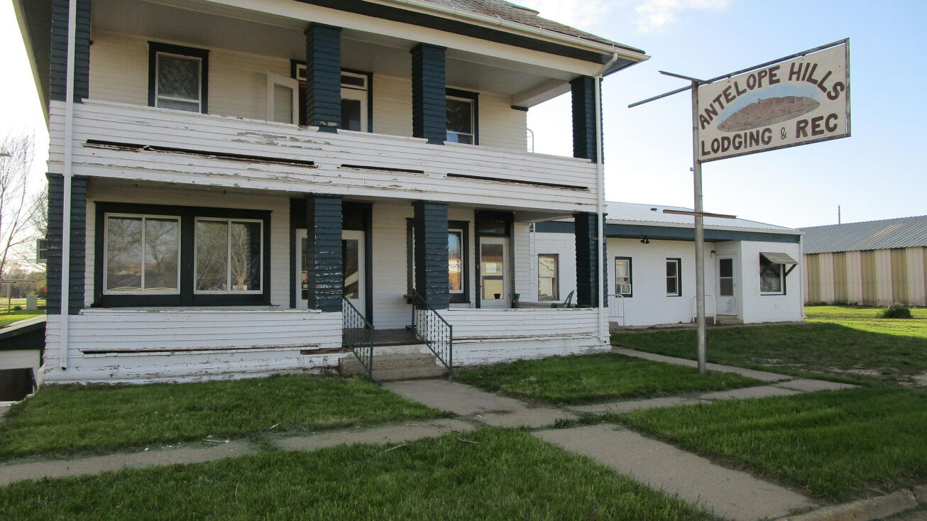 202 Main Street, Flasher, ND 58535