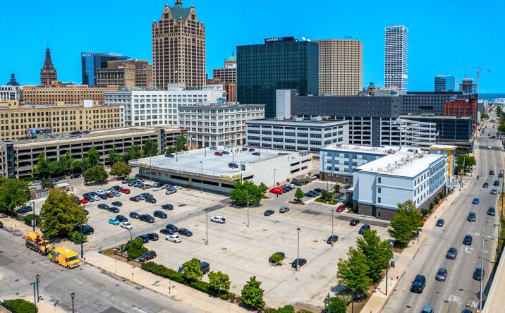 Pictures of Land property located at 522 N 2nd St, Milwaukee, WI 53203 for sales - image #1