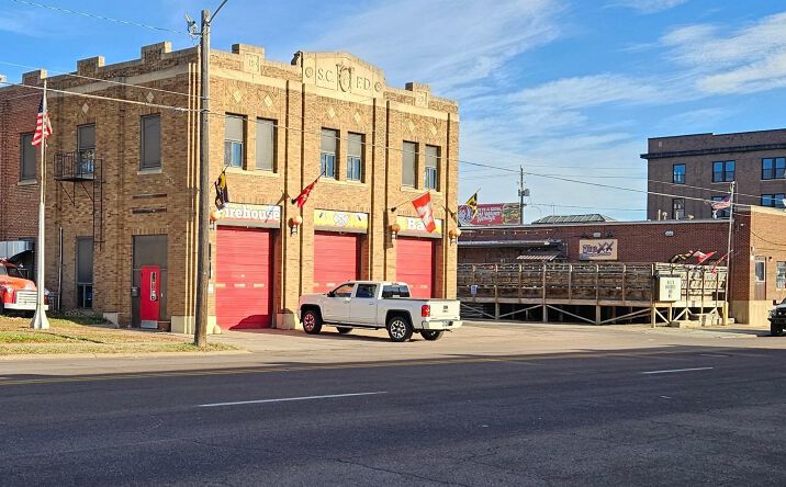 Pictures of Business for Sale property located at 1211 5th St, Sioux City, IA 51101 for sales - image #1