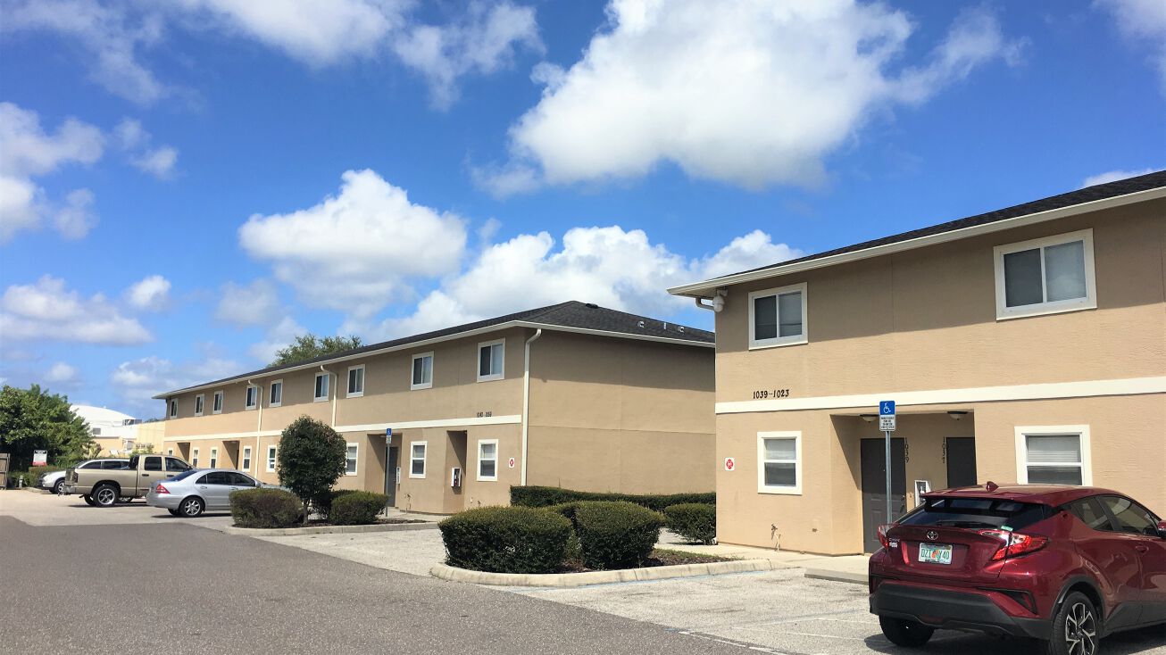 1007 57th Ave W, Bradenton, FL 34207