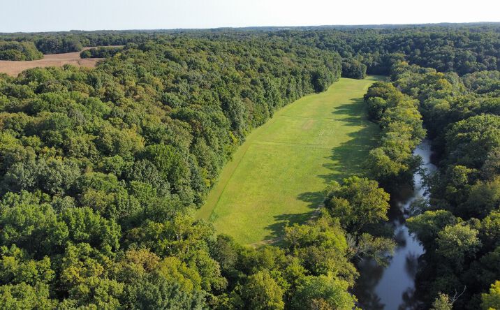 Pictures of Land property located at 920 Graves Rd, Bowling Green, KY 42104 for sales - image #1