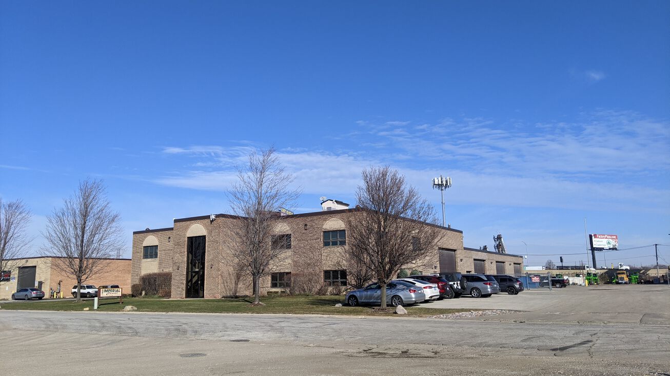 9735 Industrial Drive, Bridgeview, IL 60455