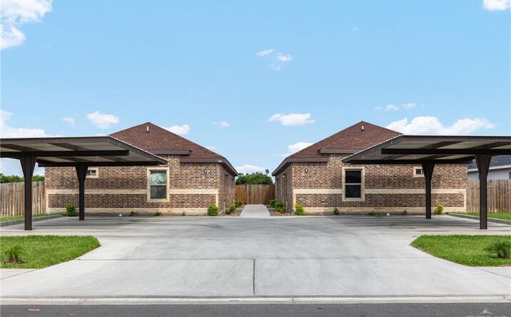 Pictures of Multifamily property located at 909 N Maryland Street, Alton, TX 78573 for sales - image #1