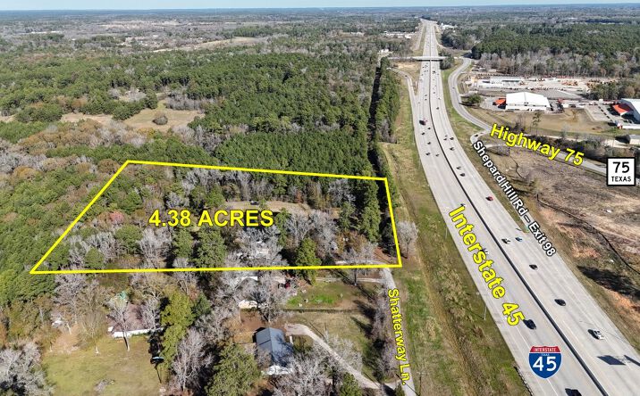 Pictures of Mixed Use property located at 15674 Shatterway Ln, Willis, TX 77318 for sales - image #1