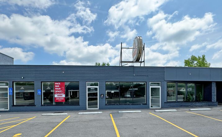 Pictures of Retail property located at 9850 Manchester Rd, St. Louis, MO 63119 for comps - image #1