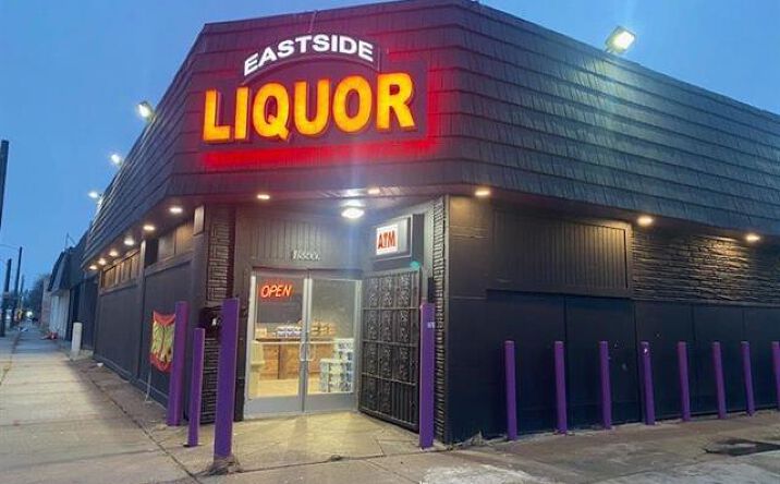 Pictures of Retail property located at 15500 E Warren Ave, Detroit, MI 48224 for sales - image #1
