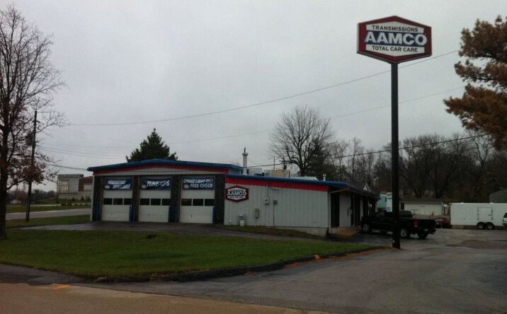 Pictures of Retail property located at 11323 Midland Blvd, St. Louis, MO 63114 for sales - image #1