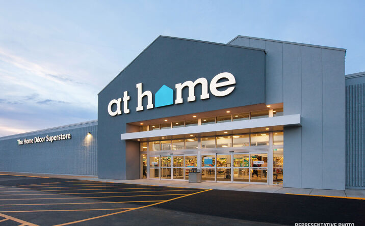 Pictures of Retail property located at 955 S Hover St, Longmont, CO 80501 for comps - image #1