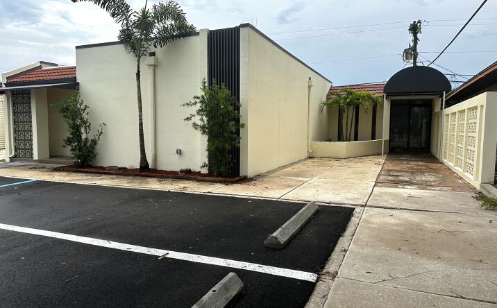 Pictures of Office property located at 833 Barton Boulevard, Rockledge, FL 32955 for sales - image #1