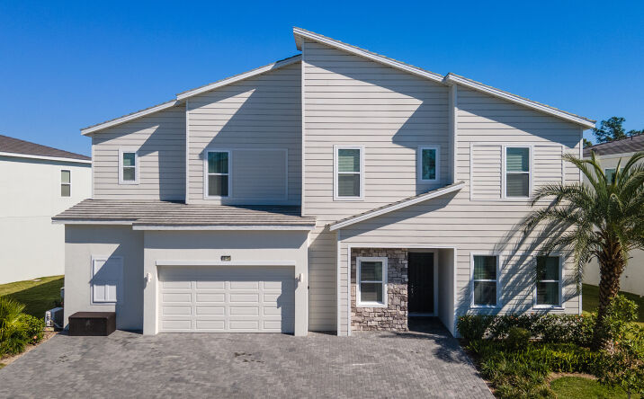 Pictures of Hospitality property located at 1758 Oak Blossom Dr, Davenport, FL 33837 for sales - image #1