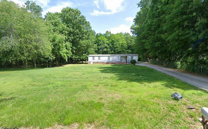 Pictures of Land property located at 4691 Calhoun Dr, Liberty, NC 27298 for sales - image #1