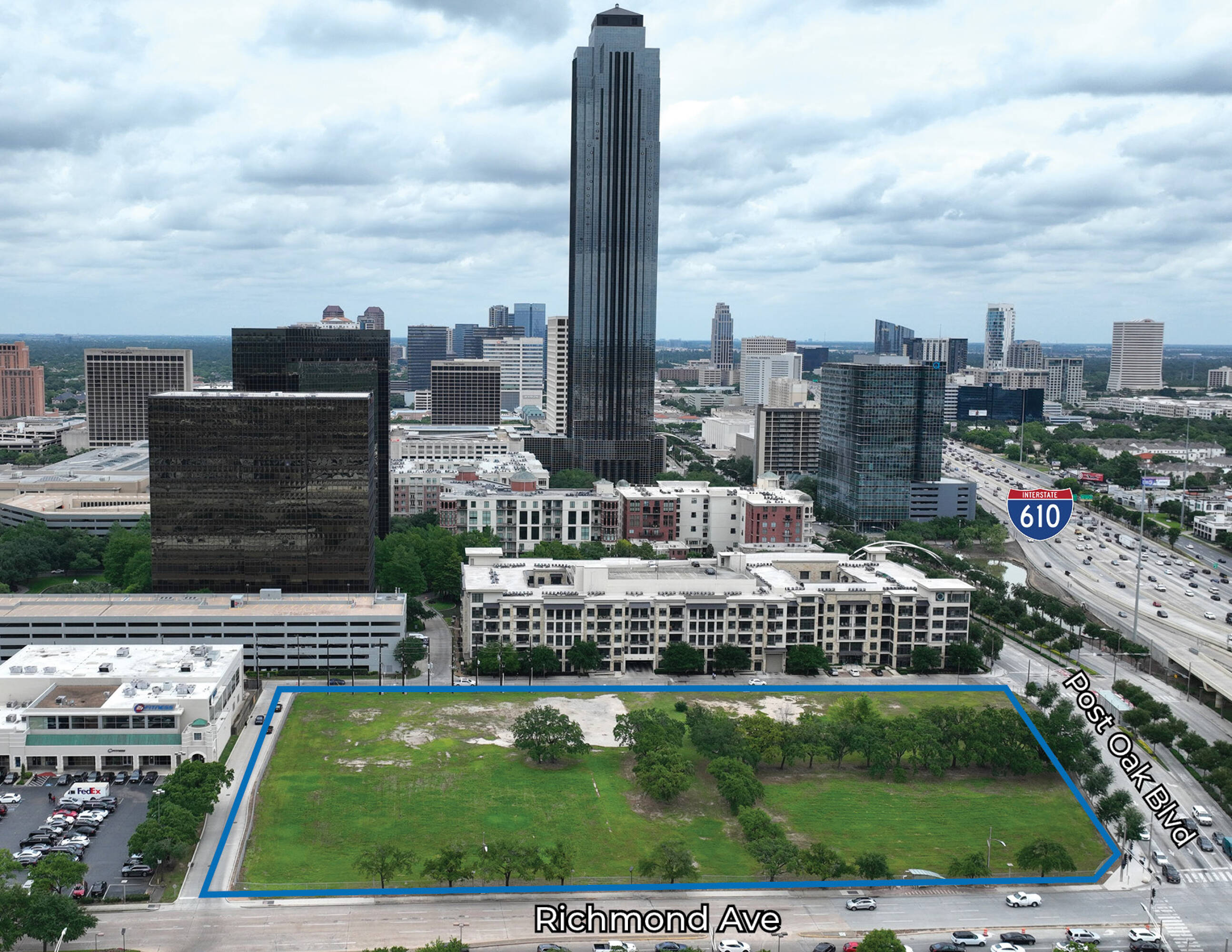 3200 Post Oak Blvd at Richmond Ave