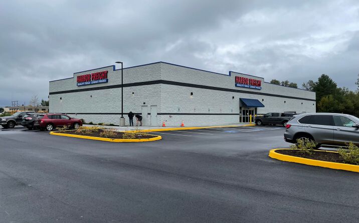 Pictures of Retail property located at 42 US-7, Rutland, VT 05701 for sales - image #1