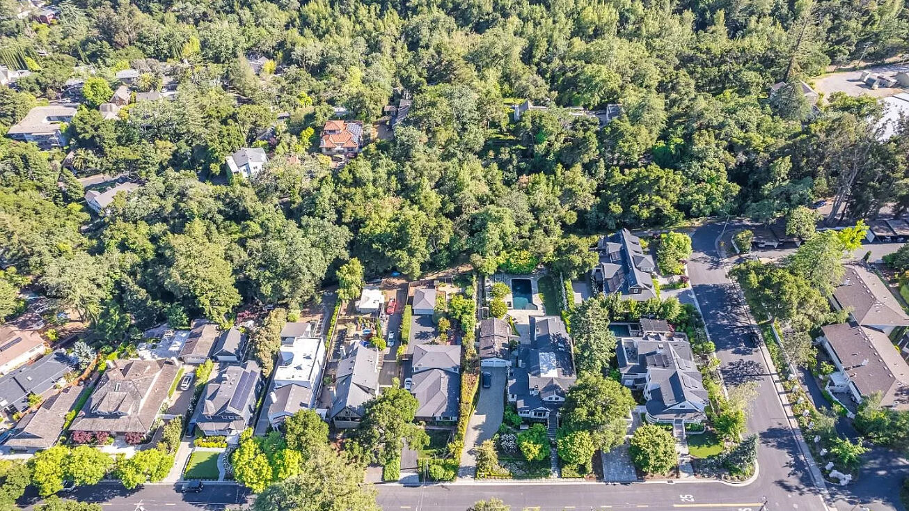 Laurel Ave, Los Gatos, CA 95030