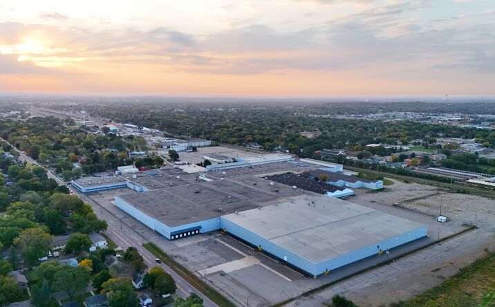 Pictures of Industrial property located at 701 33rd Ave N, St. Cloud, MN 56303 for sales - image #1