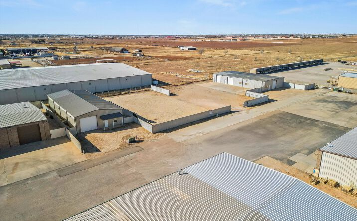 Pictures of Industrial property located at 12814 Private Rd 2480, Lubbock, TX 79423 for sales - image #1