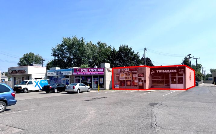 Pictures of Retail property located at 8276 N Merriman Rd, Westland, MI 48185 for sales - image #1