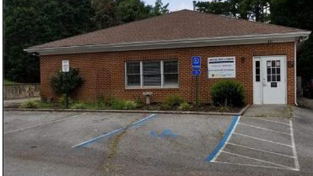 416 Bracey Lane, South Hill, VA 23970