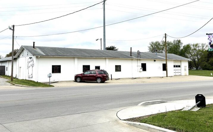 Pictures of Land, Retail property located at 1309 S Nebo Road, Muncie, IN 47304 for sales - image #1