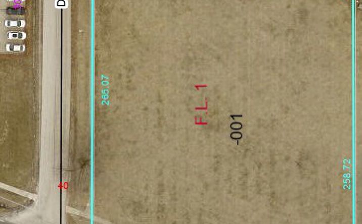 Pictures of Land property located at 749 West State, Charleston, IL 61920-0000 for sales - image #1