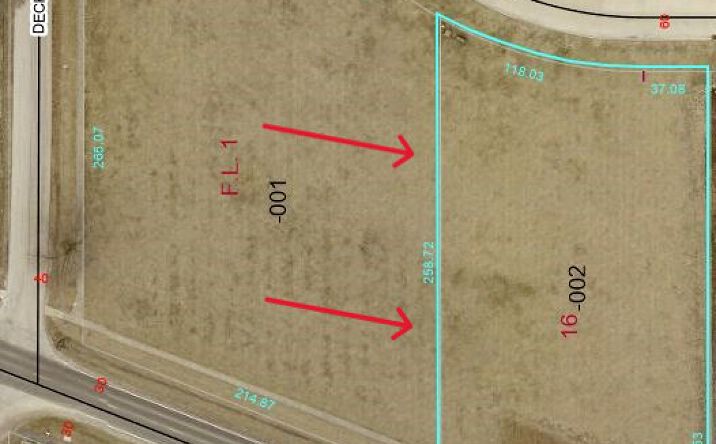 Pictures of Land property located at 747 West State, Charleston, IL 61920 for sales - image #1