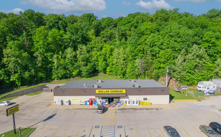 Pictures of Retail property located at 25568 MO-5, Gravois Mills, MO 65037 for sales - image #1