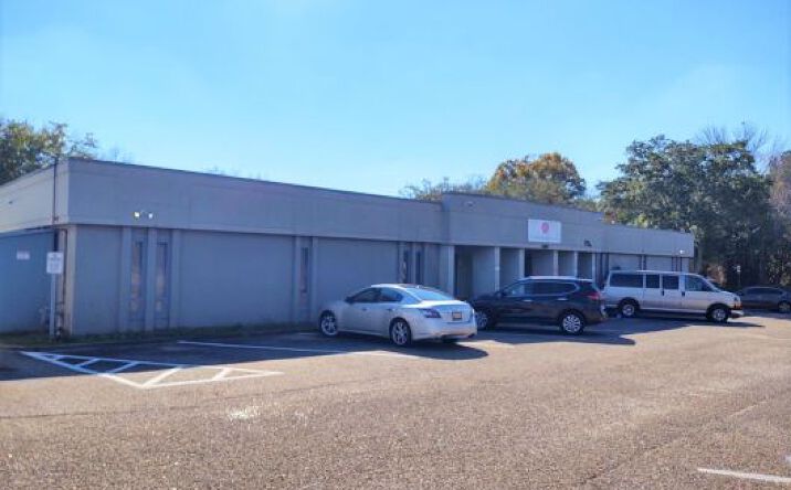 Pictures of Office property located at 2900 McGehee Rd, Montgomery, AL 36111 for sales - image #1