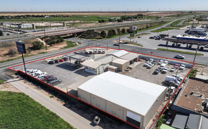Pictures of Retail property located at 3398 I-20, Stanton, TX 79782 for sales - image #1