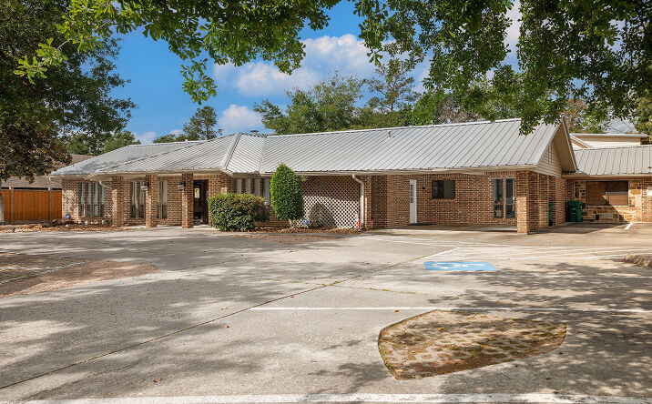 Pictures of Office property located at 26407 Oak Ridge Dr, Spring, TX 77380 for sales - image #1