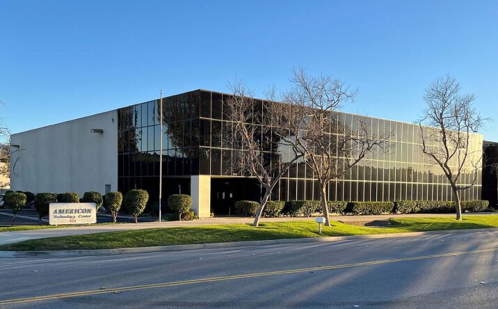 Pictures of Industrial property located at 900 Flynn Rd, Camarillo, CA 93012 for sales - image #1