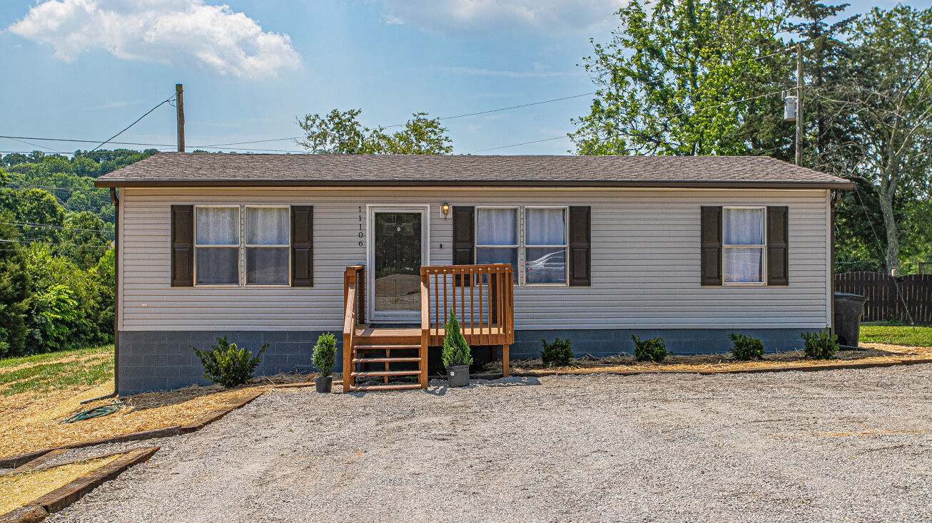 11106 Yarnell Rd, Knoxville, TN 37932