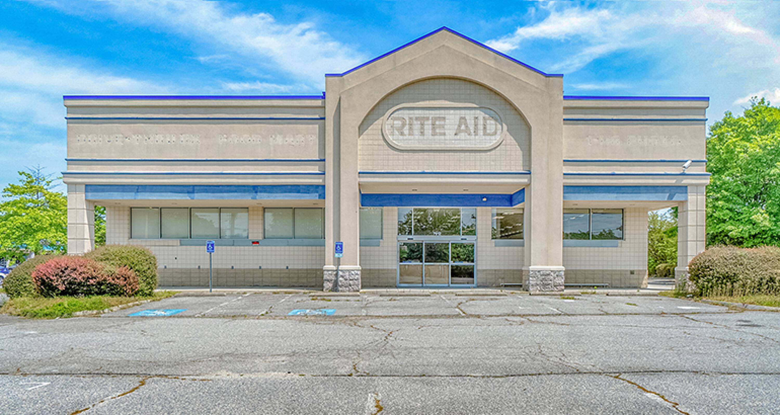 7912 HALPRIN DR Norfolk VA 235183006 APN 18259815