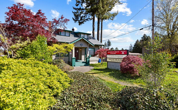 Pictures of Mixed Use property located at 16521 SE Powell Blvd, Portland, OR 97236 for sales - image #1