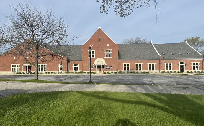 Pictures of Office property located at 8528 Broadway, Merrillville, IN 46410 for sales - image #1