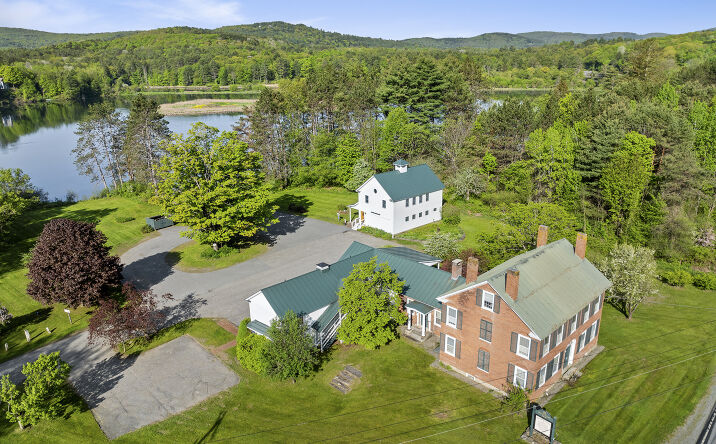 Pictures of Office property located at 694 Quechee Main St, Hartford, VT 05001 for sales - image #1