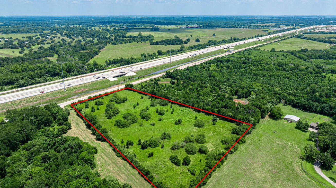 38335 Katy Fwy, Brookshire, TX 77423